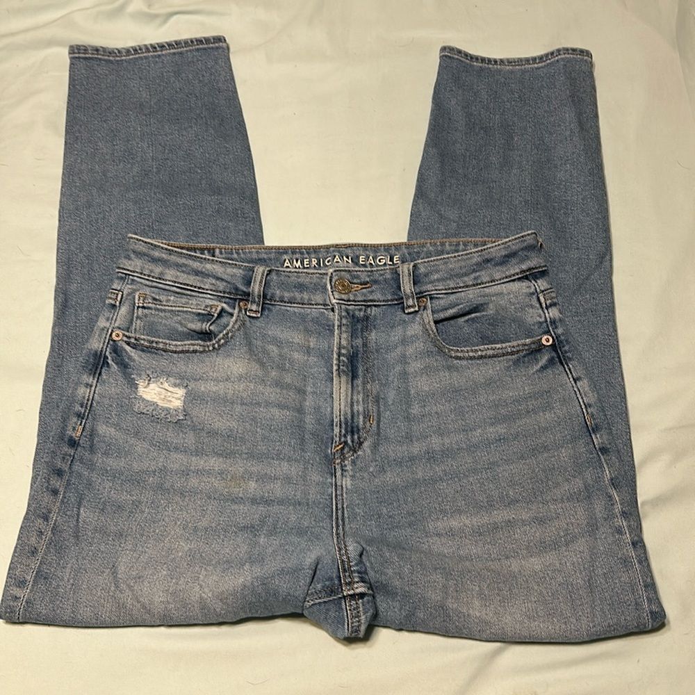 American eagle outfitters mom jeans size 10